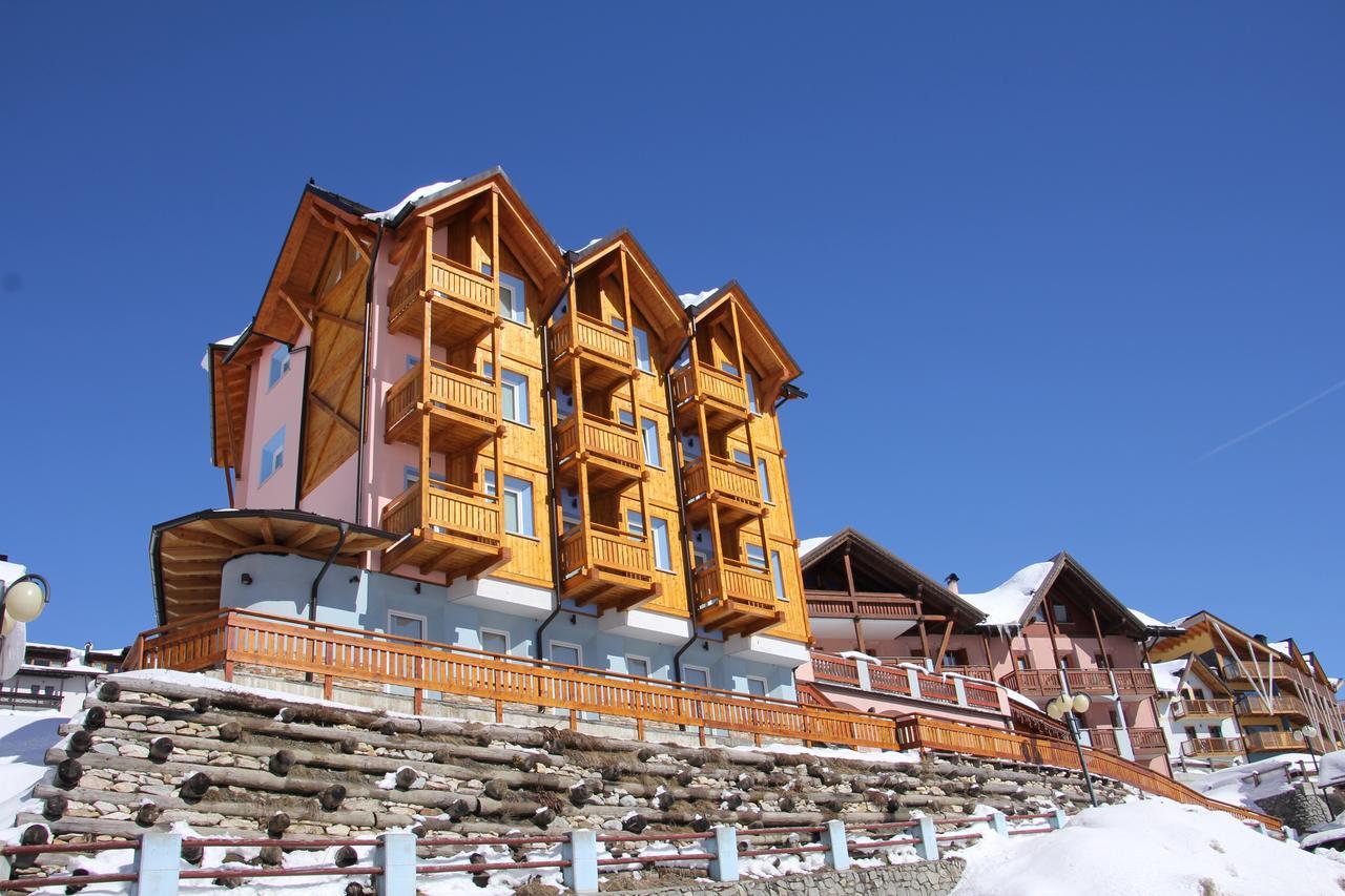 Hotel Residence Dahu Tonalepass Exterior foto